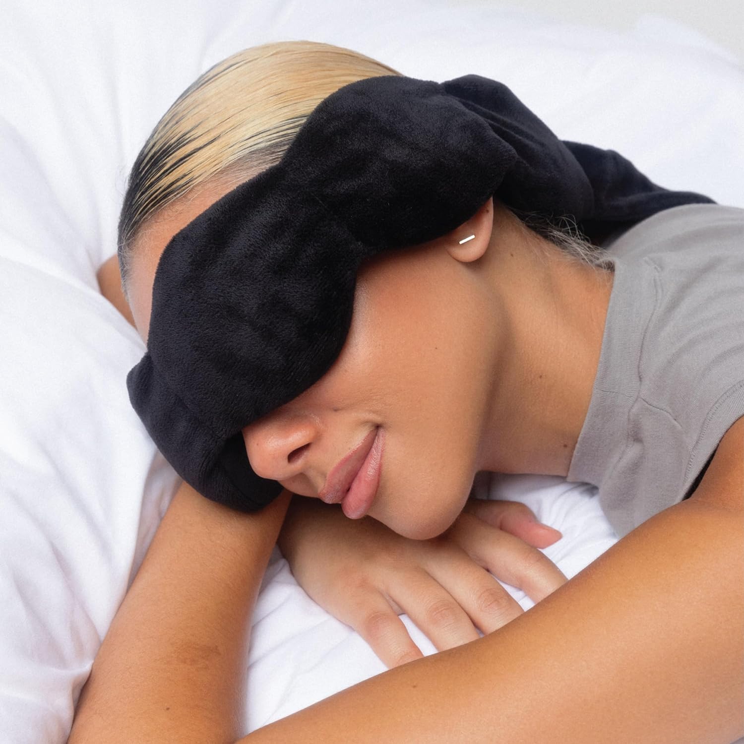 Gentle Pressure Sleep Mask | Patented Light Blocking Design for Sleeping, Traveling & Relaxation - Black Onyx